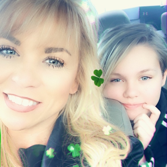 Meet the Posher - Picture 2 of 8